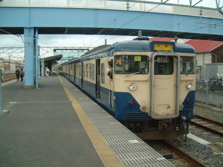 スカ色の113系電車/銚子駅にて/2007.3.21