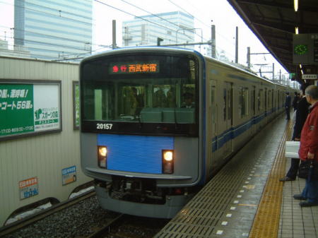 西武20000系/急行 西武新宿行き/西武新宿駅/2007.3.25