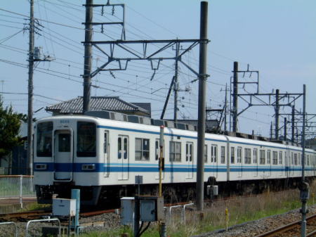 東武8000系/越生駅付近にて/2007.5.3