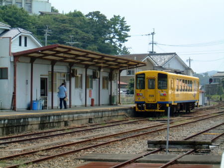 島原鉄道 キハ2500形 2506号車/普通 諫早行き/加津佐駅(2)/2007.9.1