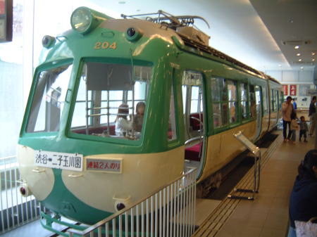 電車とバスの博物館・玉電200形の展示/2007.10.6