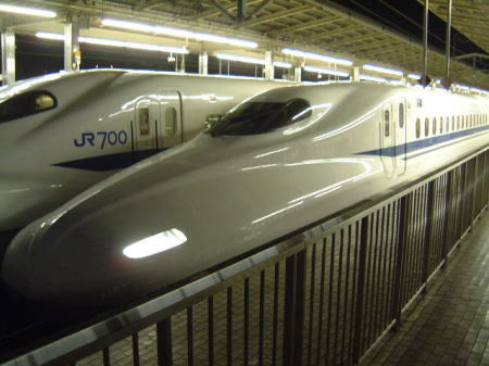 N700系 のぞみ40号 東京行き/新横浜駅/2007.12.2
