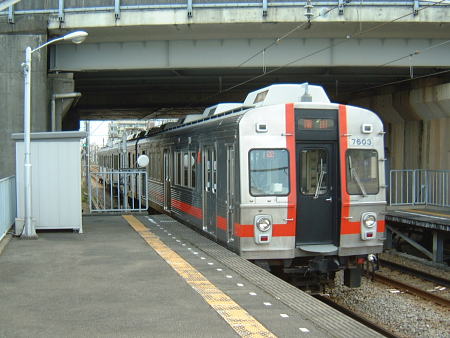東急多摩川線 7600系 蒲田行き/沼部駅/2008.1.13