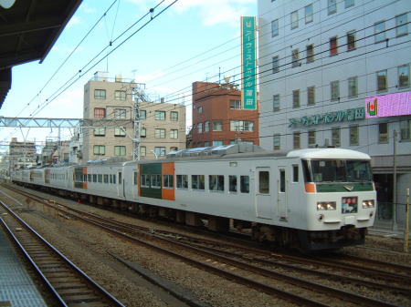 185系特急電車「踊り子」/蒲田駅/2008.1.13