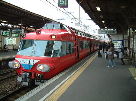 名鉄パノラマカー7000系 普通 犬山行き(1)/知立駅/2008.11.8