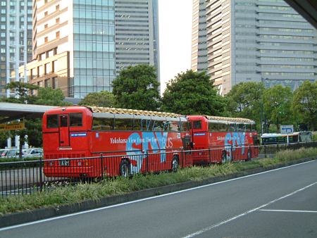 スカイバス横浜(2)/桜木町駅前にて/2009.4.30