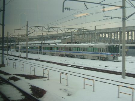 521系電車/北陸線 金沢－東金沢間・金沢総合車両所/2010.1.18