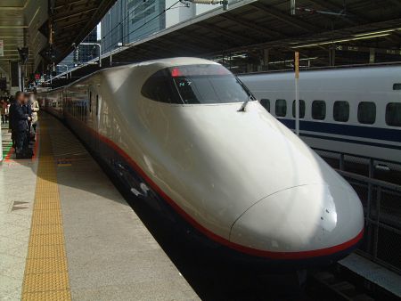 長野新幹線 E2系 あさま511号 長野行き/東京駅/2010.3.21