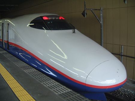 長野新幹線 E2系 あさま511号 長野行き/長野駅/2010.3.21