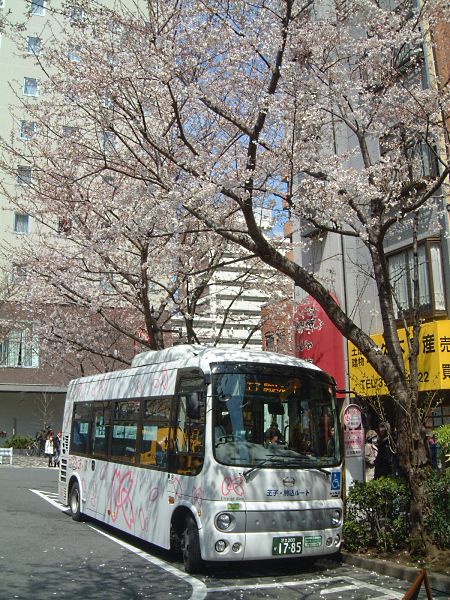 北区コミュニティバス 王子・駒込ルート/駒込駅前/2010.3.27