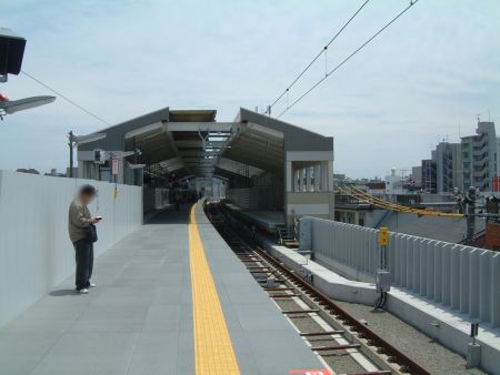 糀谷駅(高架ホーム)/2010.5.16