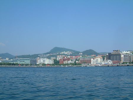 海から眺める長崎の街(1)/2010.6.5
