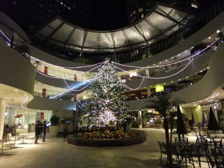 横浜ベイクォーターのクリスマスツリー/2011.12.5