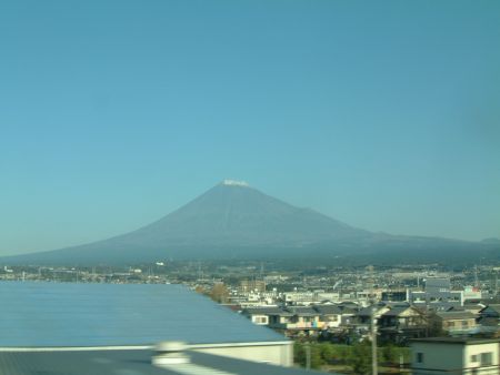 東海道新幹線から眺める富士山(2)/2011.11.16