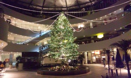 横浜ベイクォーターのクリスマスツリー(1)/2012.12.13