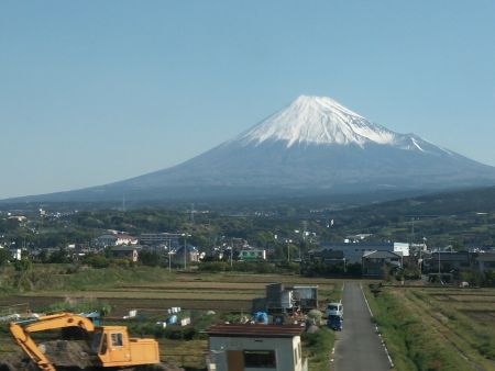 東海道新幹線から眺める富士山(1)/2013.4.27