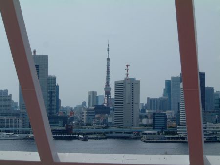 晴海客船ターミナルから眺める東京タワー/2013.6.30