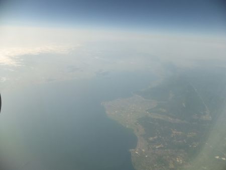 飛行機から望む琵琶湖(2)/2013.5.25