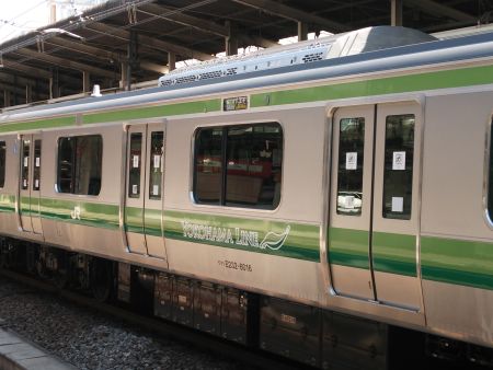 横浜線 E233系6000番台 各停 八王子行き/横浜駅(2)/2014.3.24