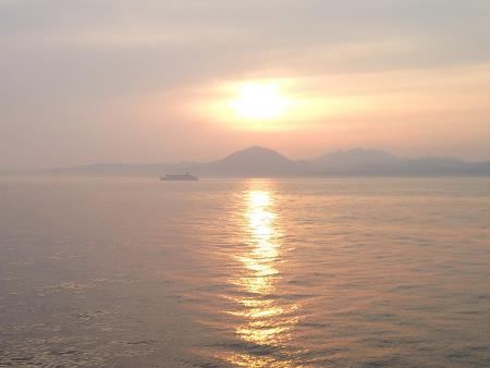 津軽海峡の夕陽(1)/2015.4.30