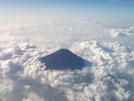 飛行機から望む富士山(2)/2015.8.8