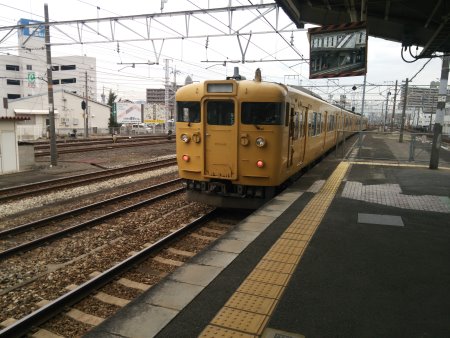 山陽線 115系(2)/倉敷駅/2016.2.12