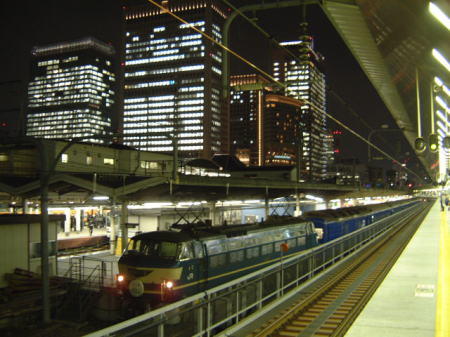 さくら／はやぶさ 東京駅１０番ホーム