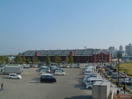 会場の横浜赤レンガ倉庫
